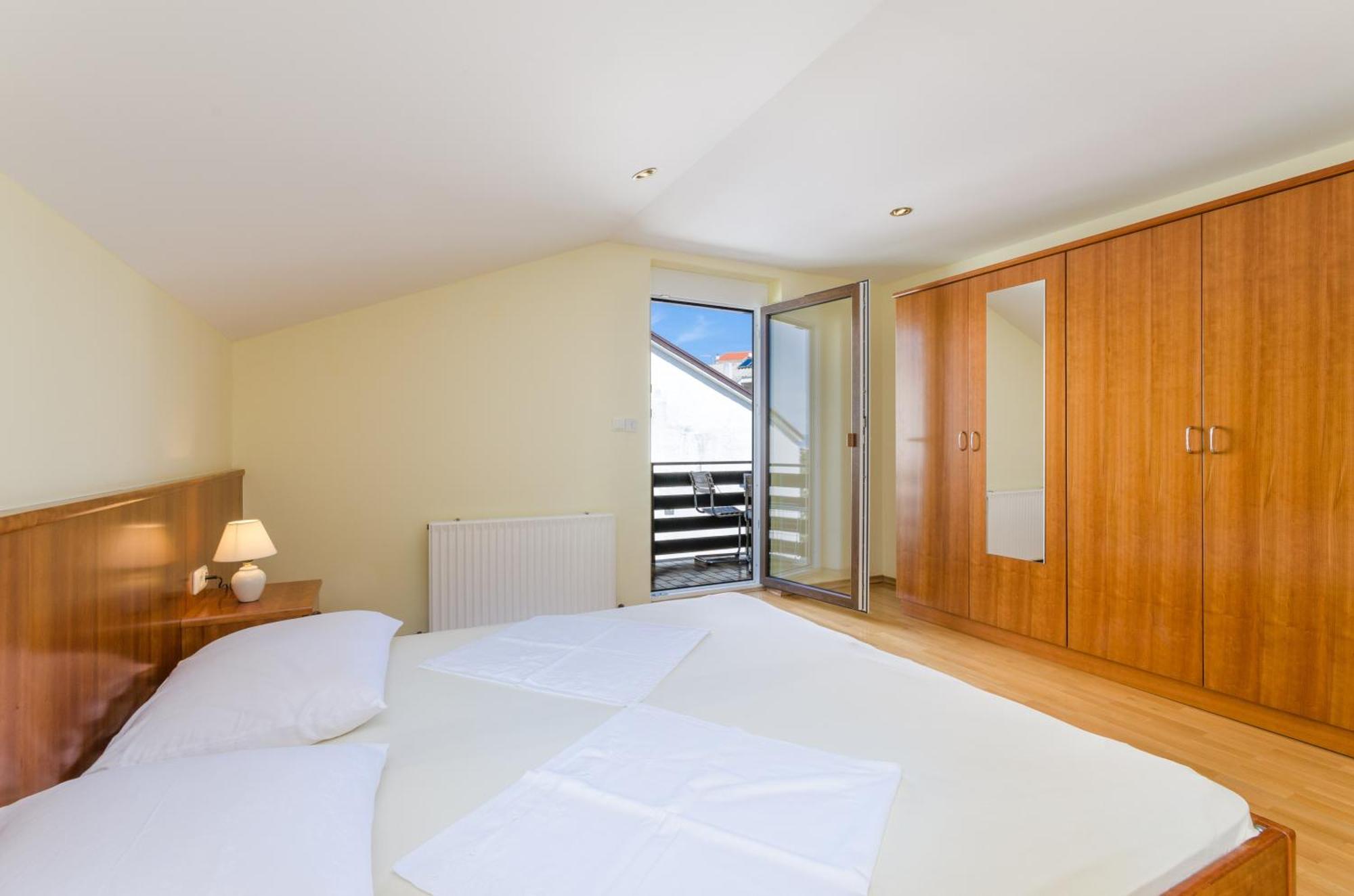 Villa Nada Crikvenica Buitenkant foto