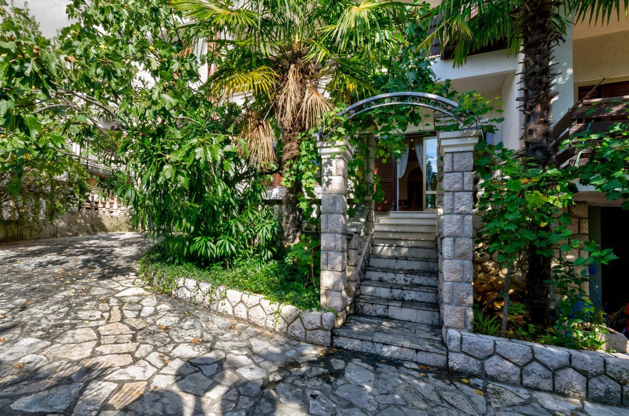 Villa Nada Crikvenica Buitenkant foto